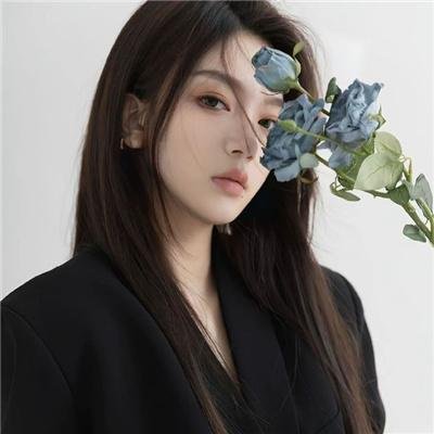 关于我的白月光她也喜欢我这件事